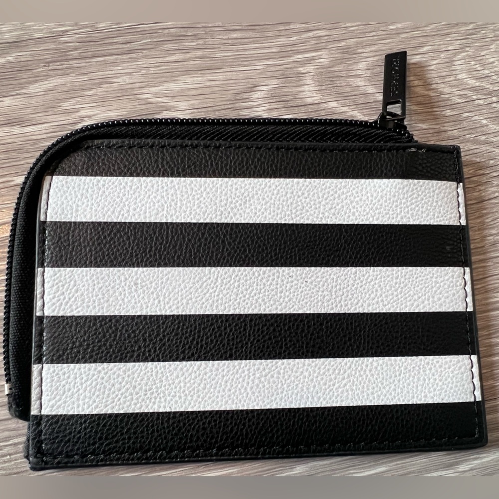 Sephora Coin Purse - Picture 2 of 2